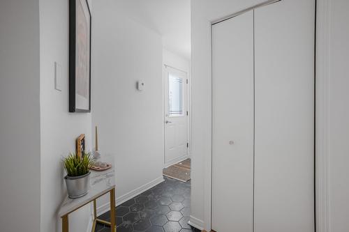 Hall - 1391 Rue Lajoie, Longueuil (Le Vieux-Longueuil), QC - Indoor Photo Showing Other Room