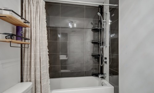 Salle de bains - 469 Rue Daigneault, Saint-Amable, QC - Indoor Photo Showing Bathroom