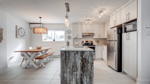 Cuisine - 469 Rue Daigneault, Saint-Amable, QC - Indoor