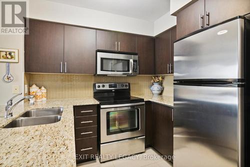 206 - 20 North Park Road, Vaughan, ON - Indoor Photo Showing Kitchen With Stainless Steel Kitchen With Double Sink With Upgraded Kitchen