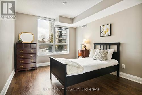 206 - 20 North Park Road, Vaughan, ON - Indoor Photo Showing Bedroom
