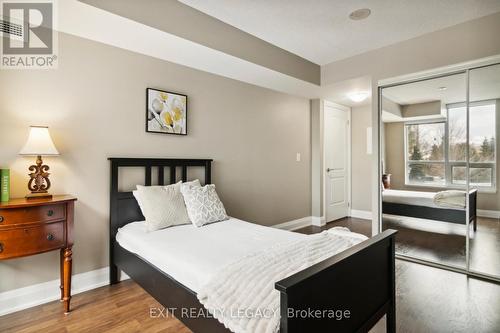 206 - 20 North Park Road, Vaughan, ON - Indoor Photo Showing Bedroom