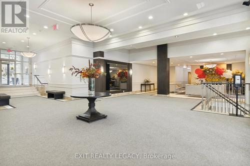 206 - 20 North Park Road, Vaughan, ON - Indoor Photo Showing Other Room