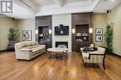 206 - 20 North Park Road, Vaughan, ON - Indoor With Fireplace
