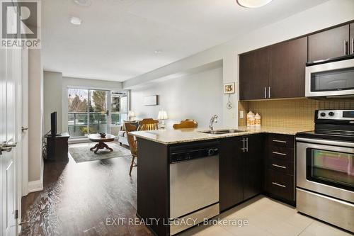 206 - 20 North Park Road, Vaughan, ON - Indoor Photo Showing Kitchen With Stainless Steel Kitchen With Double Sink