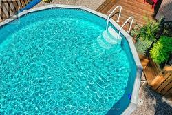 This yard was made for relaxation and entertaining - 