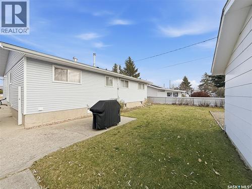 640 Vance Avenue Ne, Swift Current, SK - Outdoor With Exterior