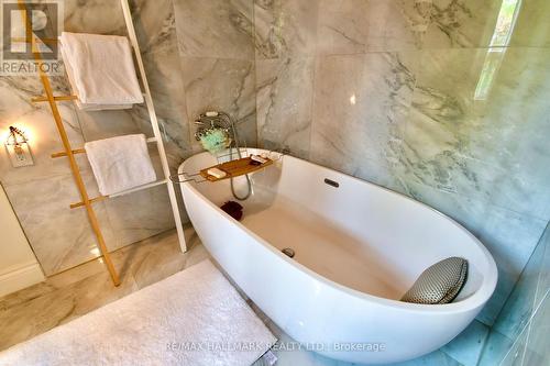 34 River Street, Toronto, ON - Indoor Photo Showing Bathroom