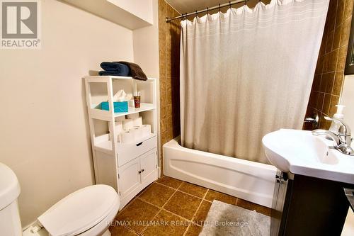 34 River Street, Toronto, ON - Indoor Photo Showing Bathroom