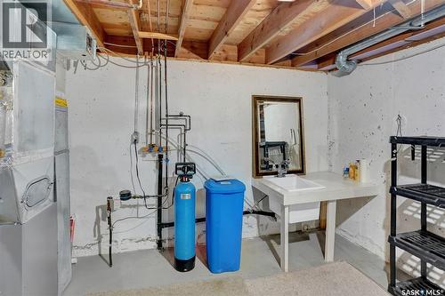 72 Kensington Crescent, Regina, SK - Indoor Photo Showing Basement