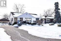 8 ROSELAND AVENUE  St. Catharines (Carlton/Bunting), ON L2M 5Z2