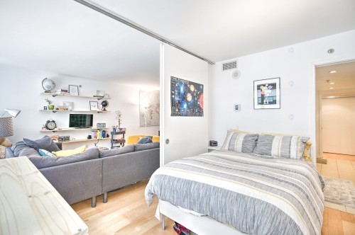 Chambre à coucher principale - 415-350 Boul. De Maisonneuve O., Montréal (Ville-Marie), QC - Indoor Photo Showing Bedroom