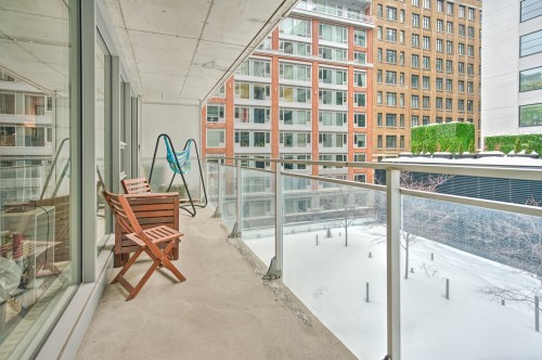 Balcon - 415-350 Boul. De Maisonneuve O., Montréal (Ville-Marie), QC -  Photo Showing Other Room