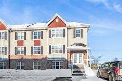 5286 Rue des Érables  Contrecoeur, QC J0L 1C0