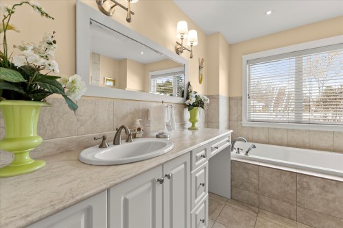 Salle de bains - 12  - 16 Rue Appleglen, Hudson, QC - Indoor Photo Showing Bathroom