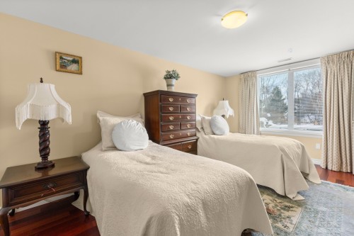 Chambre à coucher - 12  - 16 Rue Appleglen, Hudson, QC - Indoor Photo Showing Bedroom