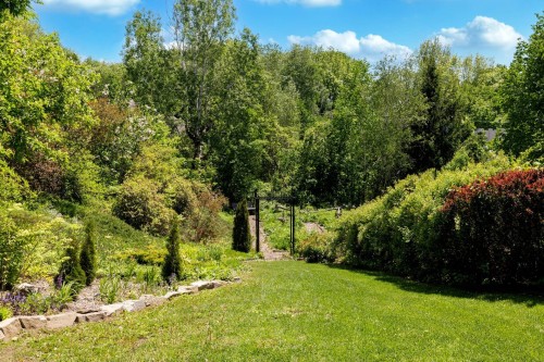 Cour - 12  - 16 Rue Appleglen, Hudson, QC - Outdoor With View