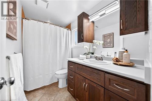 243 Highview Drive, Kitchener, ON - Indoor Photo Showing Bathroom