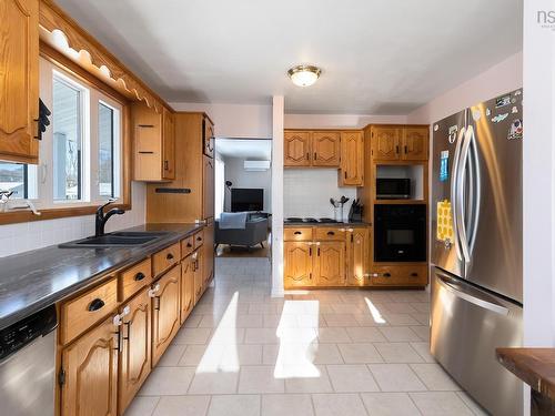 132 Charlottetown Way, Dartmouth, NS 