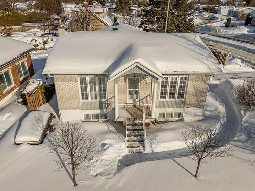 202 Rue des Pins  Prévost, QC J0R 1T0