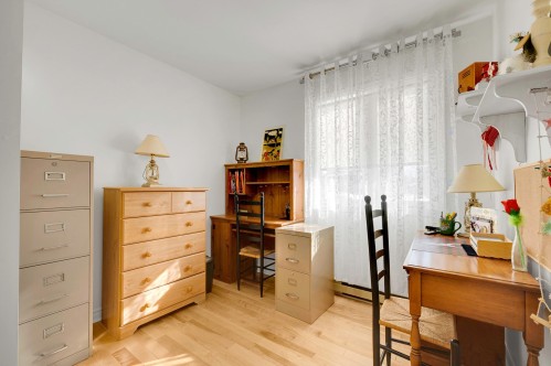 Chambre à coucher - 202 Rue Des Pins, Prévost, QC - Indoor Photo Showing Office