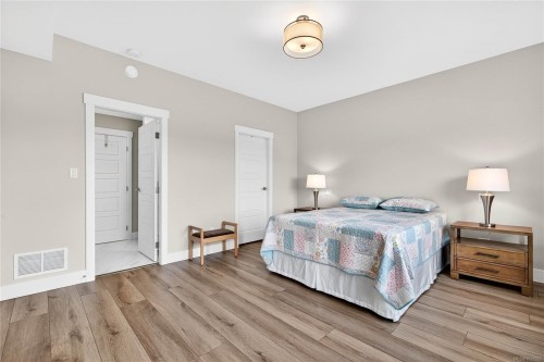 159 Cypress View Rd, Salt Spring, BC 