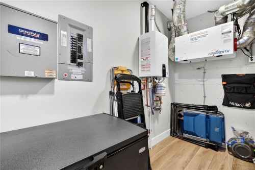 159 Cypress View Rd, Salt Spring, BC 