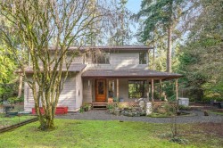 885 Horseshoe Rd  Gabriola Island, BC V0R 1X3