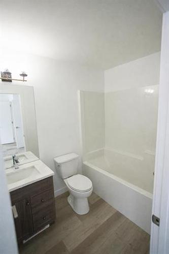 154 Perth Ave, Winnipeg, MB 