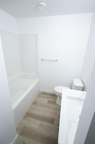 156 Perth Ave, Winnipeg, MB 