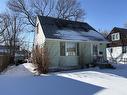 702 Harbison Ave, Winnipeg, MB 