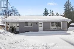 7 BAYVIEW DRIVE  Smiths Falls, ON K7A 5B8