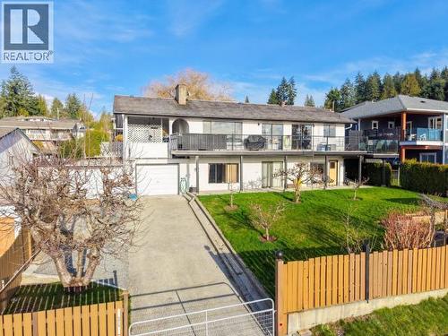 4029 Lytton Ave, Powell River, BC - Outdoor With Deck Patio Veranda