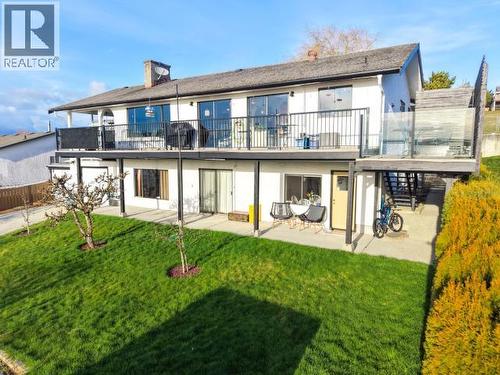 4029 Lytton Ave, Powell River, BC - Outdoor With Deck Patio Veranda