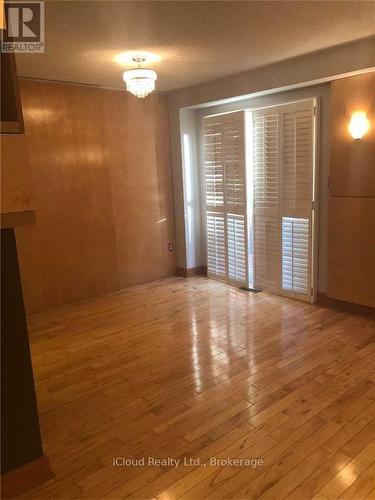 5484 Richmeadow Mews, Mississauga, ON - Indoor Photo Showing Other Room