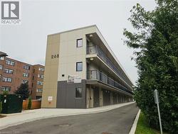268 OAKDALE Avenue  St. Catharines, ON L2P 2K4