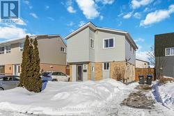 9 HORATIO COURT  Brampton, ON L6S 1X8