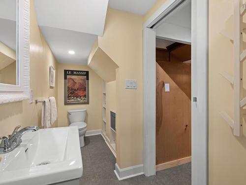 15 Crestview Drive, Halifax, NS 