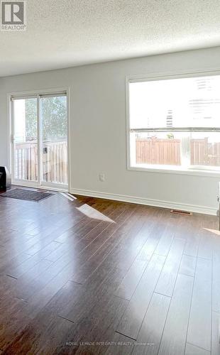 27 Santa Cruz Private, Ottawa, ON - Indoor