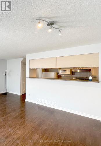 27 Santa Cruz Private, Ottawa, ON - Indoor Photo Showing Other Room