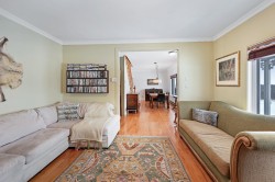Salon - 