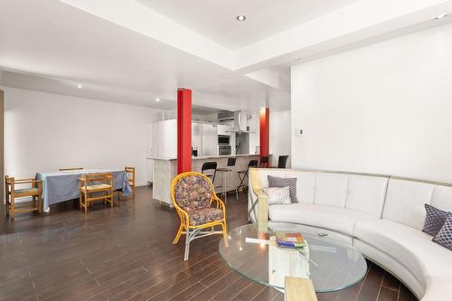 Living room - 2293 Rue Rachel E., Montréal (Le Plateau-Mont-Royal), QC - Indoor Photo Showing Living Room