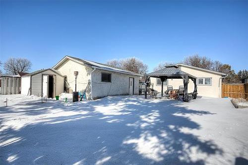 75 Greensboro Bay, Winnipeg, MB 