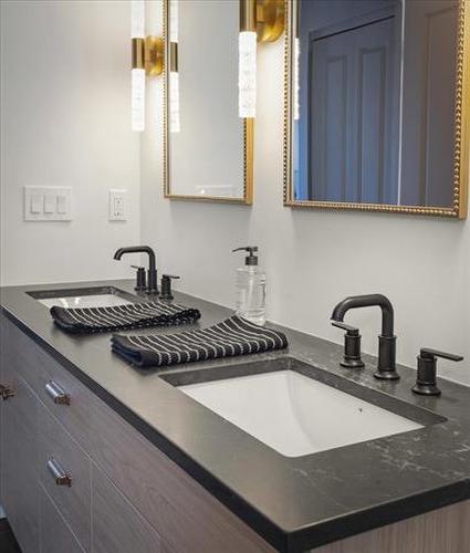 102 Ebb Tide Dr, Winnipeg, MB 