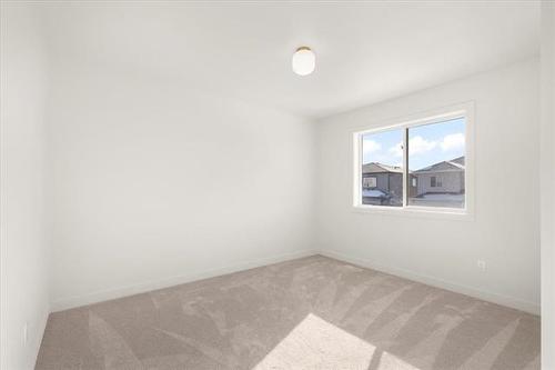 102 Ebb Tide Dr, Winnipeg, MB 