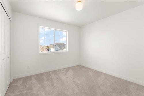 102 Ebb Tide Dr, Winnipeg, MB 