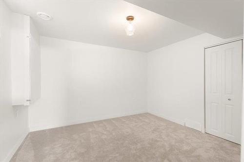 102 Ebb Tide Dr, Winnipeg, MB 