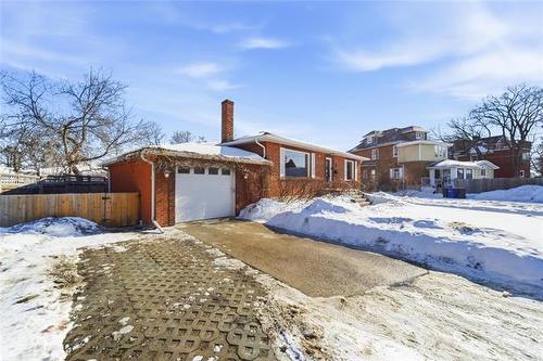 5 Neil Pl, Winnipeg, MB 