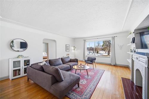 5 Neil Pl, Winnipeg, MB 