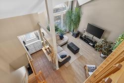 1092 Boul. Roberval E.  Longueuil (Le Vieux-Longueuil), QC J4M 2X6